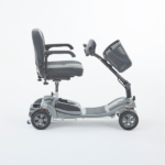 ClevR Mobility_Alumina Range Reisescooter Motion Healthcare front side adjustable