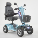 ClevR Mobility XCite Elektromobil Motion Healthcare 12 Front LED 2